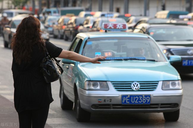 
全国统一“95128”出租汽车约车服务电话即日起在成都开通