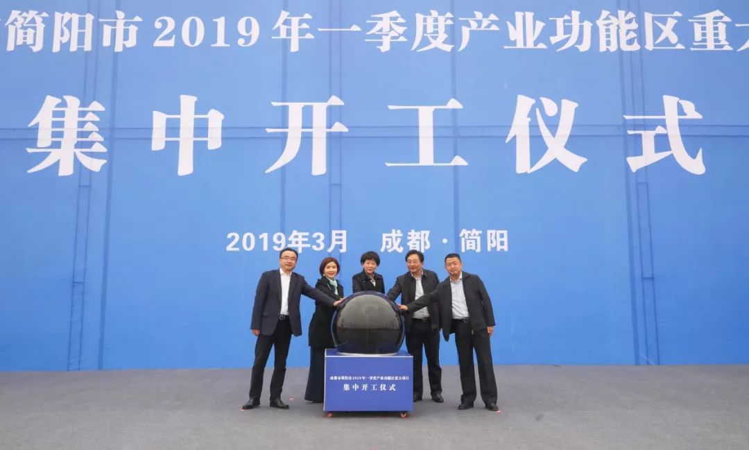 
唯品会股票突破200美元节后首场招聘会,(组图)