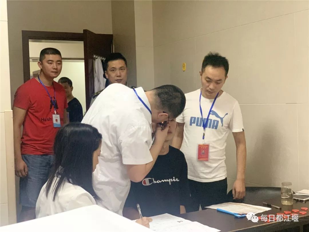 阳光控股集团 景区管理 招聘_都江堰客运站发都江堰景区_都江堰景区管理局招聘