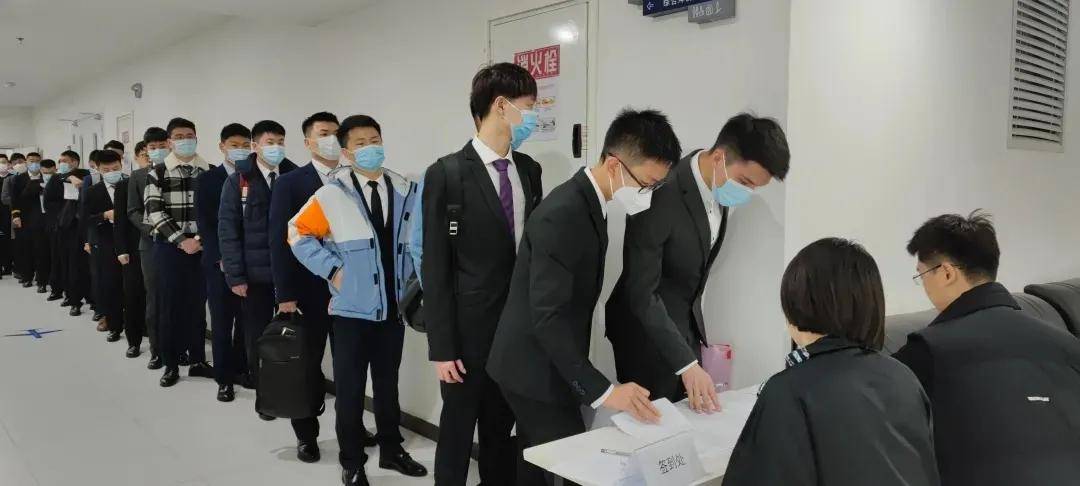 成都航空公司招聘简章_成都航空公司招聘网_成都航空招聘